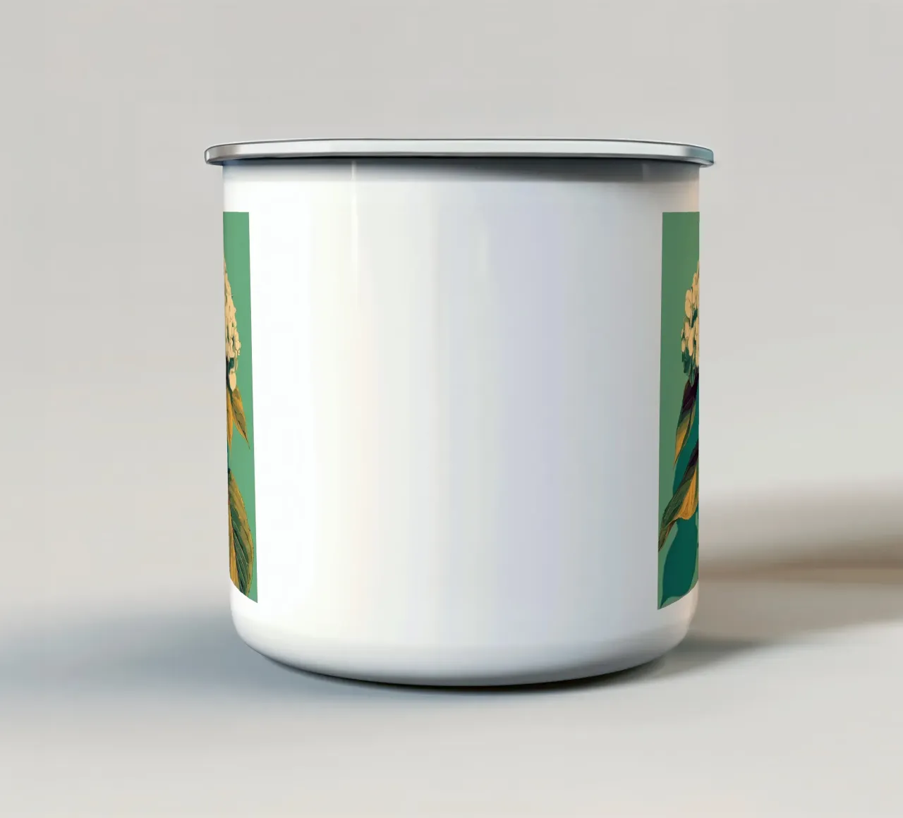 Ortensia e coccinella tazza in smalto da Digital Naive