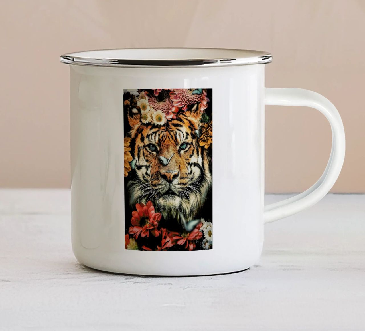Wk Tiger tazza in smalto da Wouter Rikken