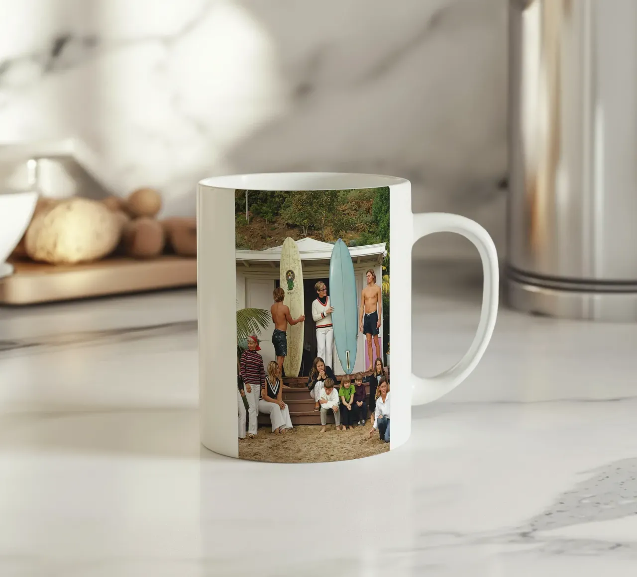 Surfisti di Laguna Beach - Slim Aarons tazza in ceramica da Chrisvintage