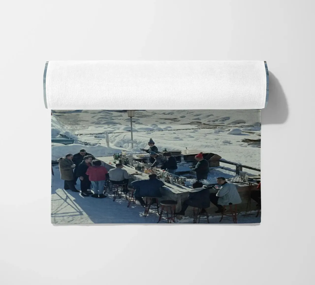 Lech Ice Bar Slim Aarons telo mare da Chrisvintage