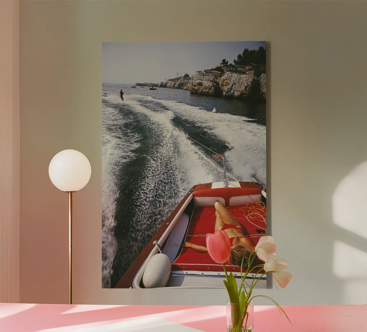 Vrouw slaapt op de boot - Slim Aarons canvas van Chrisvintage