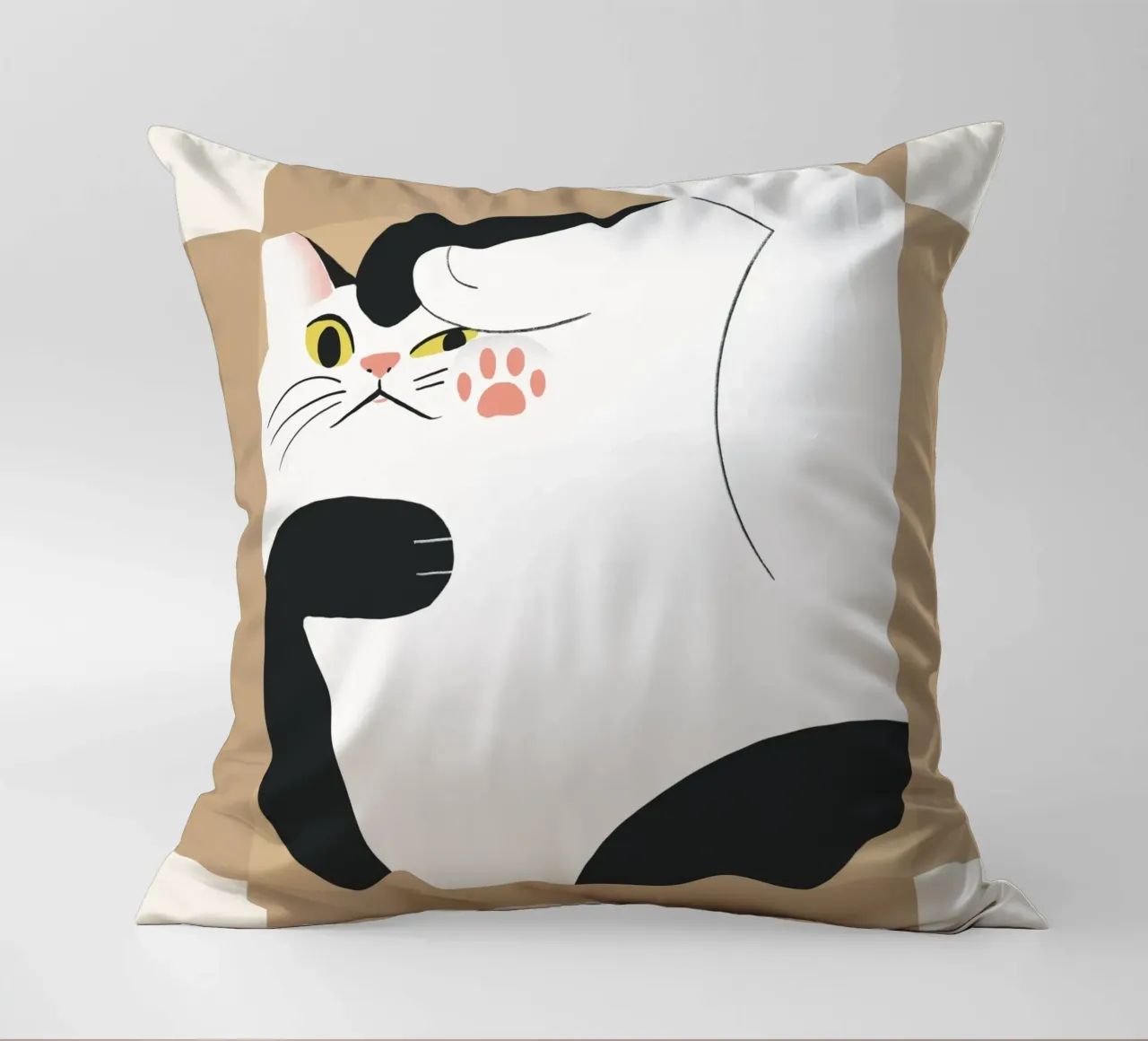 Gatto in una scatola quadrata cuscino da Little Dean