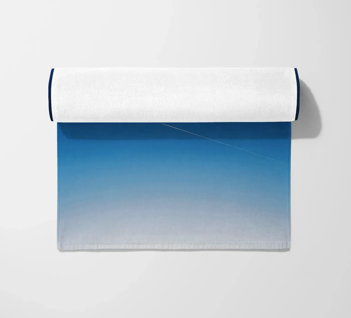 cielo attraverso telo mare da Bleu