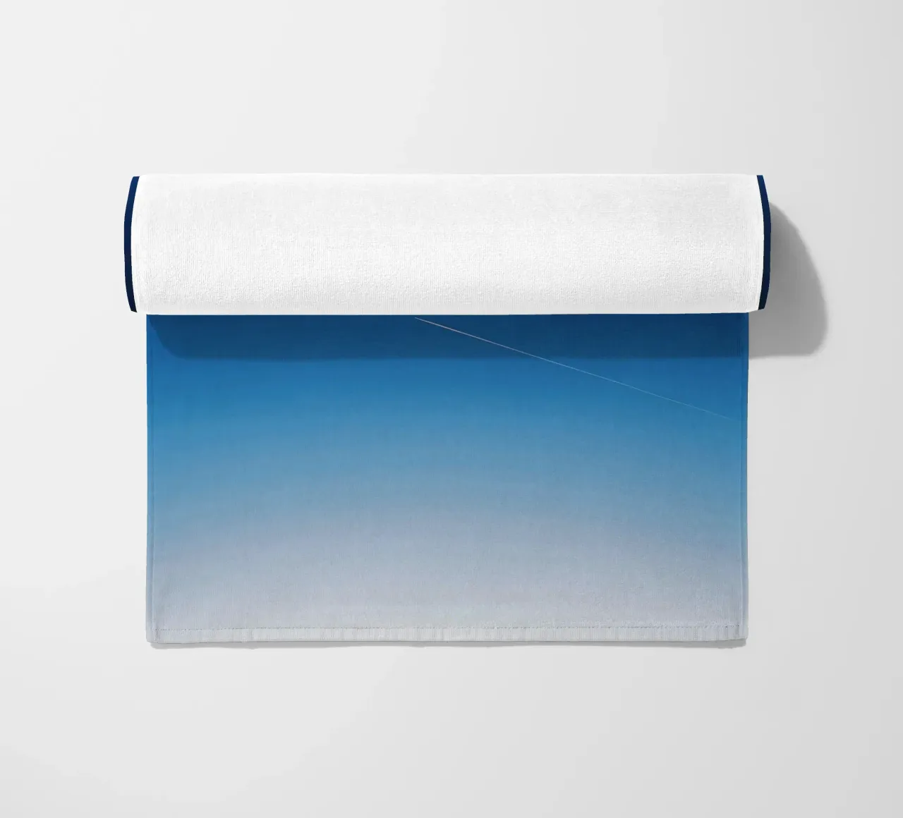 cielo attraverso telo mare da Bleu