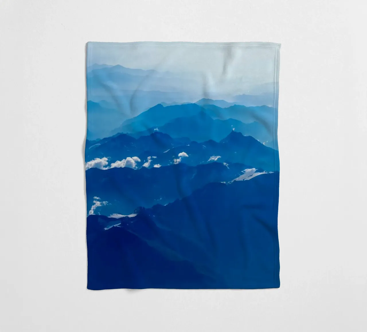 mountain waves Fleecedecke von Bleu