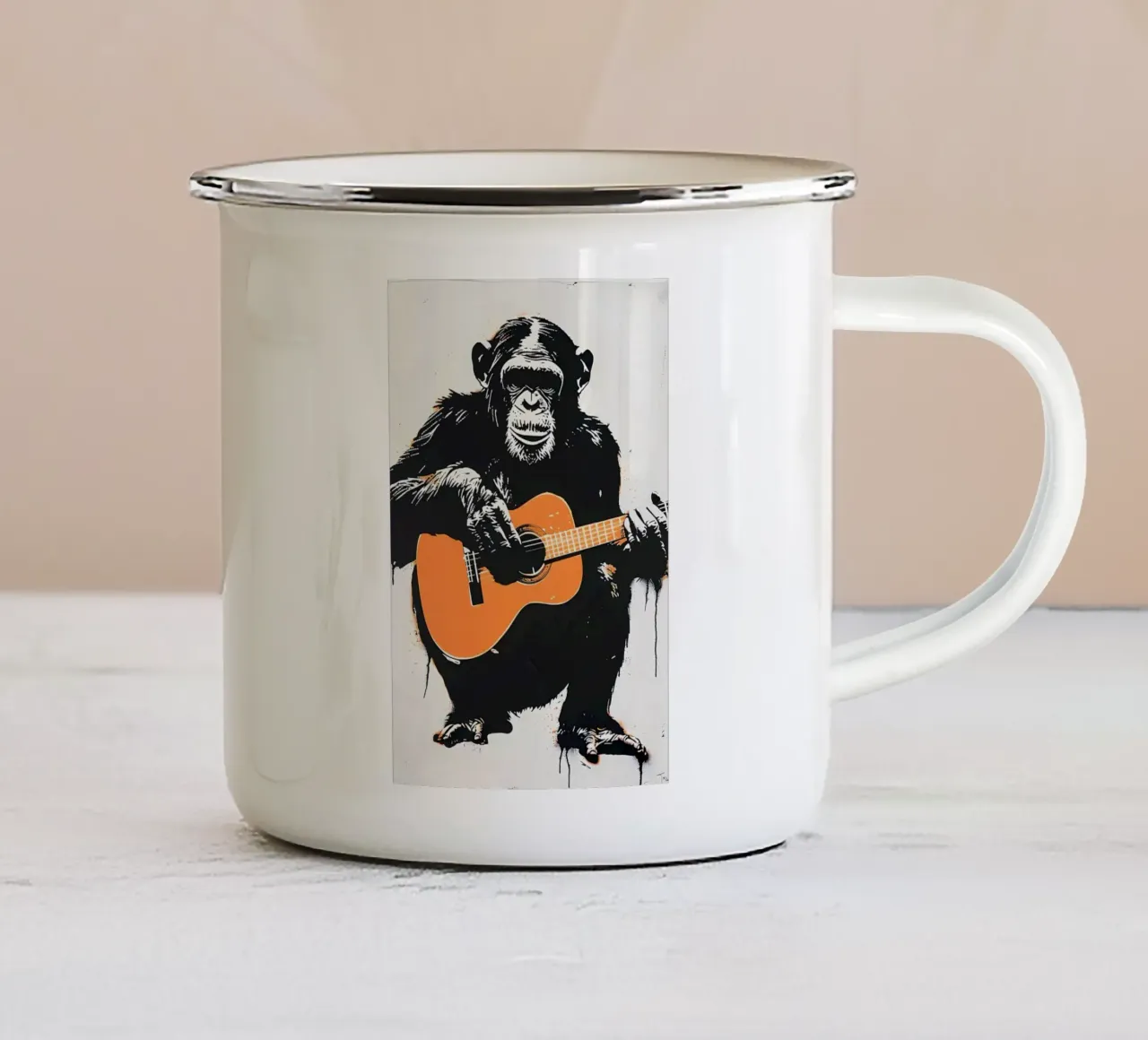Schimpanse mit Gitarre tazza in smalto da WILD ART
