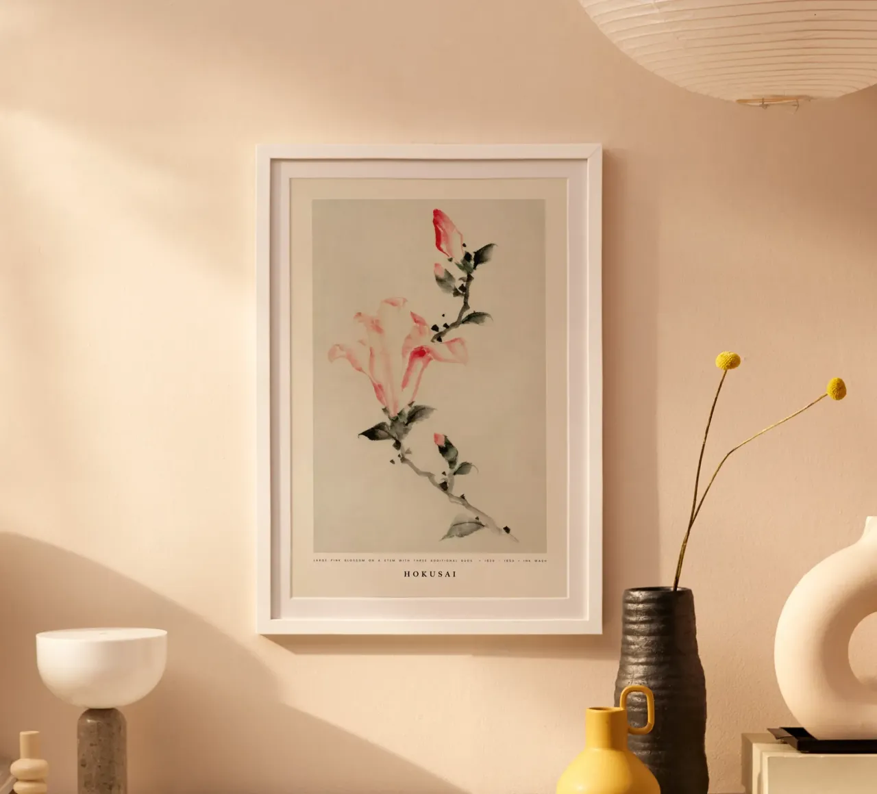 Hokusai - Large Pink Blossom on a Stem poster con telaio in alluminio da Vintage by JUNIQE