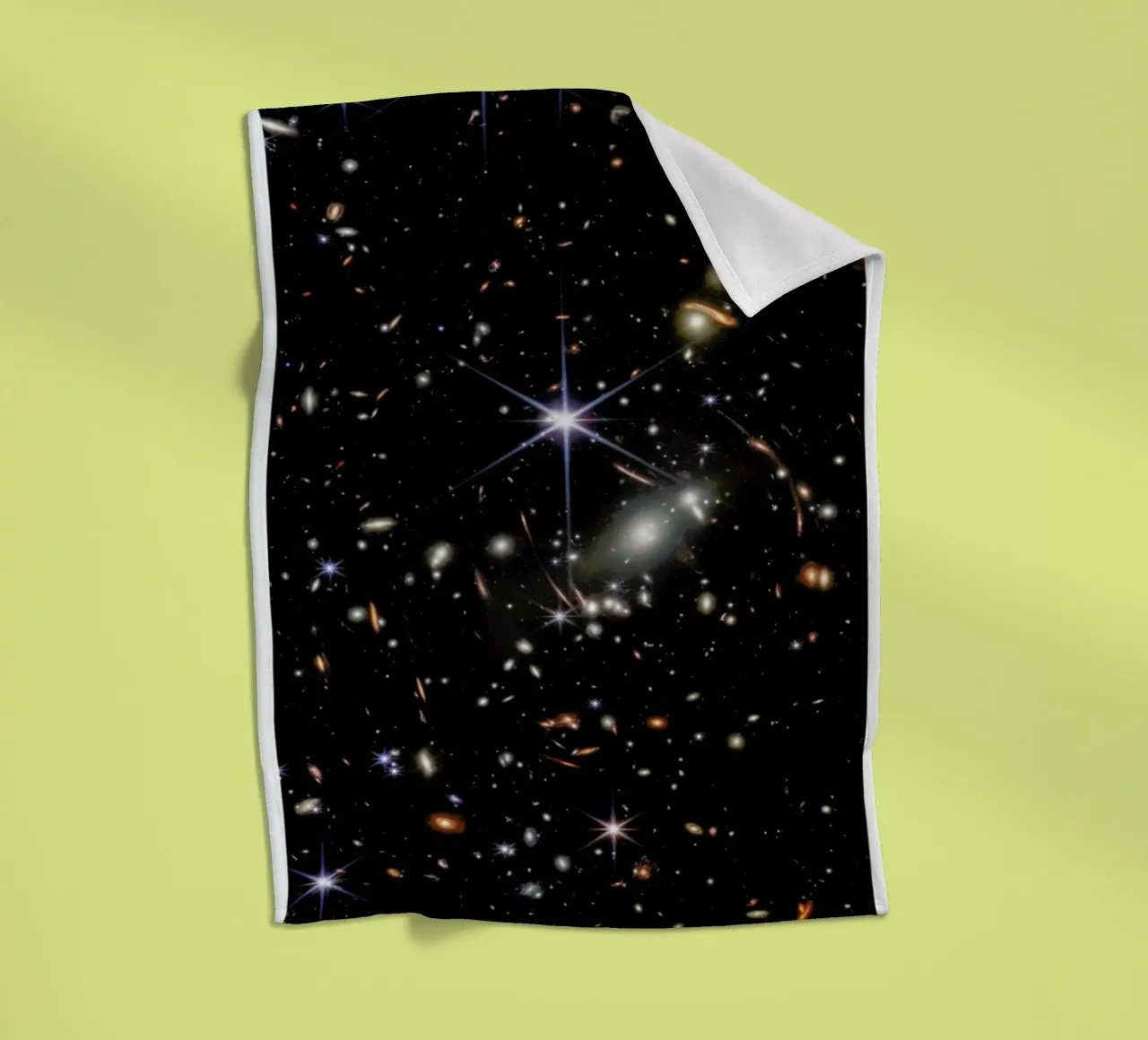Deep Field Galaxies coperta in pile da Studio One