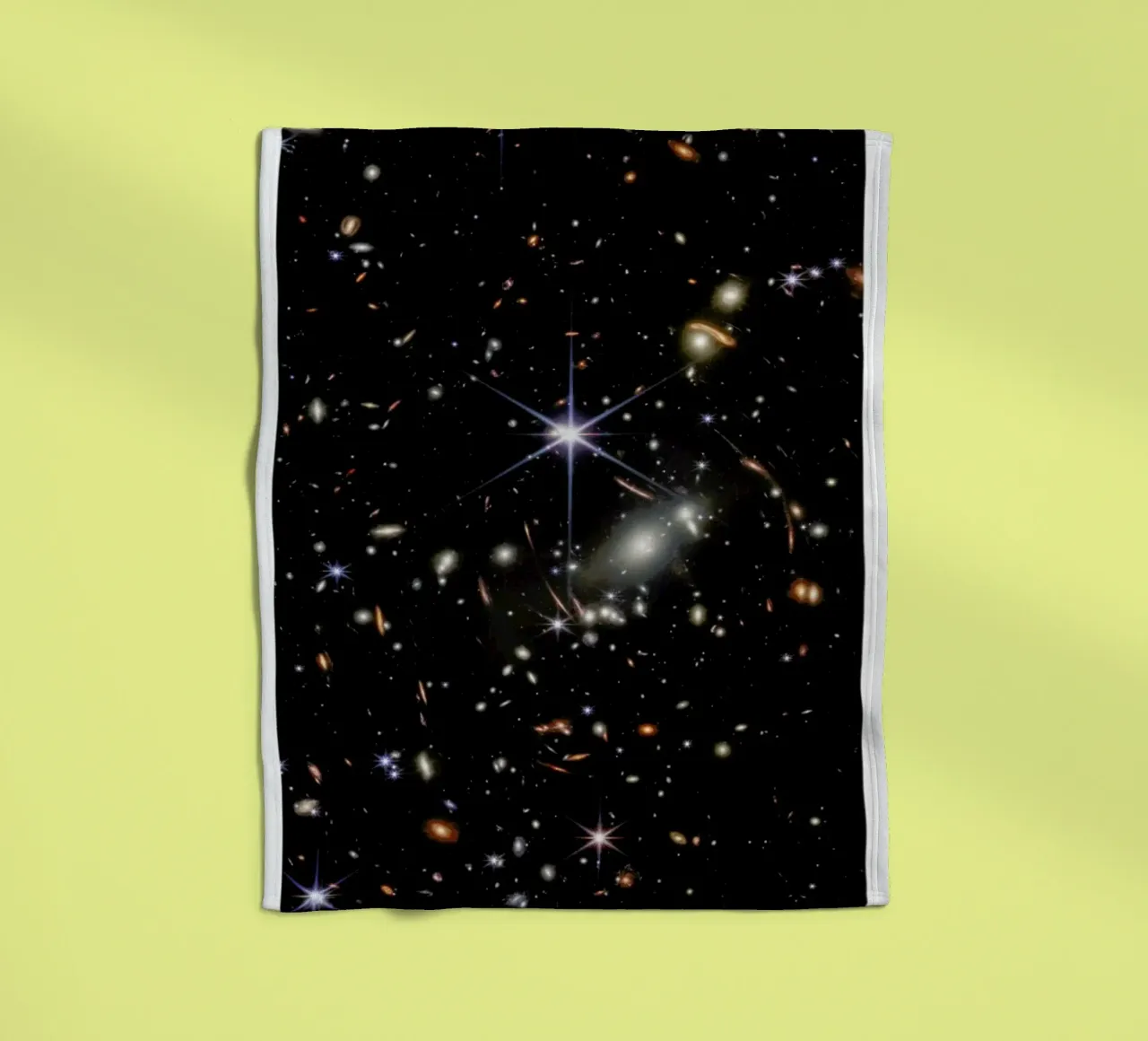 Deep Field Galaxies coperta in pile da Studio One