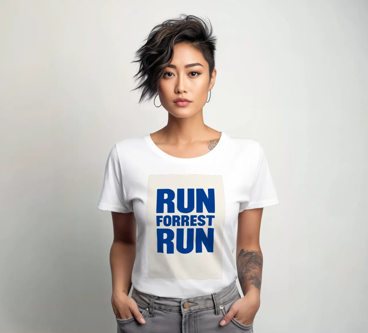Run Forrest Run Print t-shirt da donna da MoviesArt
