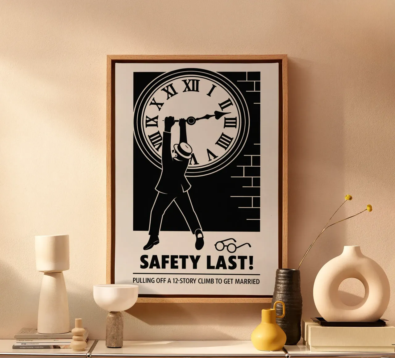 Safety Last Print canvas by MoviesArt