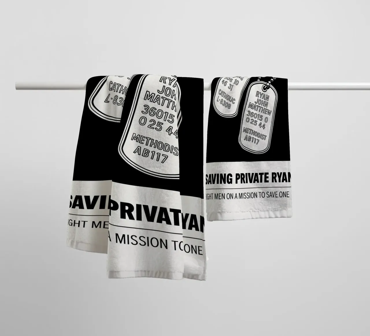 Saving Private Ryan Print badhanddoek van MoviesArt