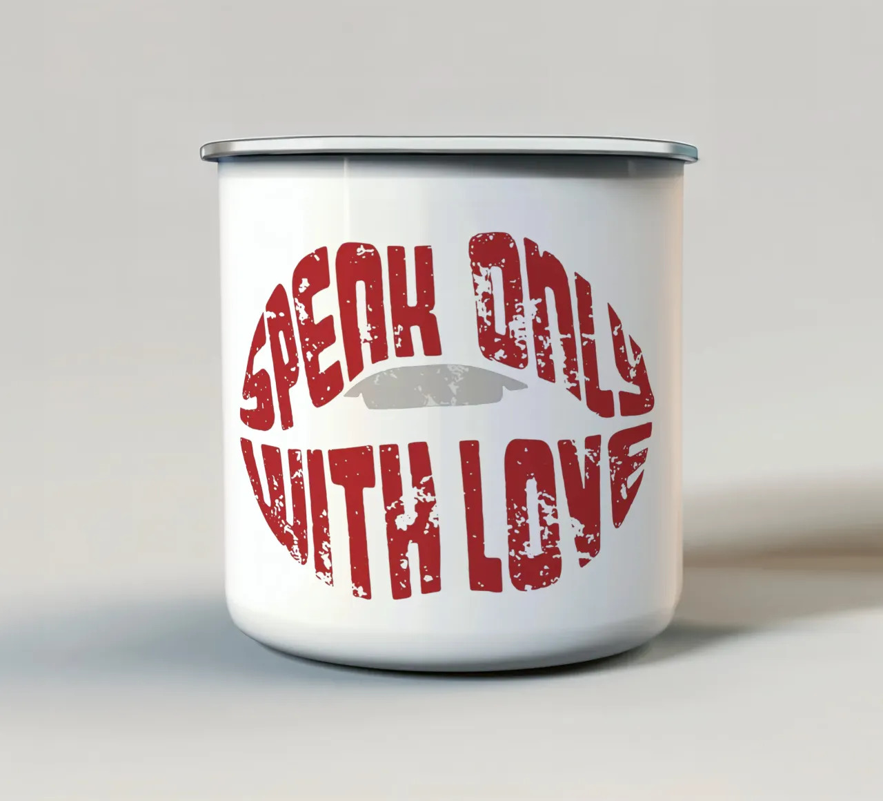 Parlare solo con amore tazza in smalto da Gunawan Rb