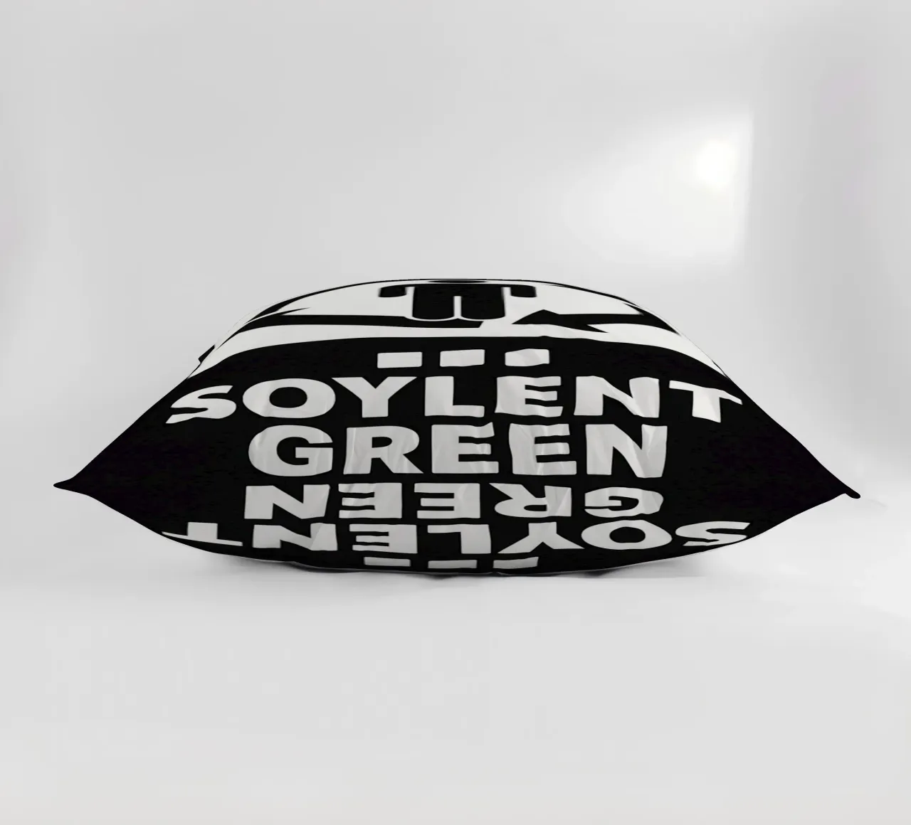Soylent Green Print cuscino da MoviesArt