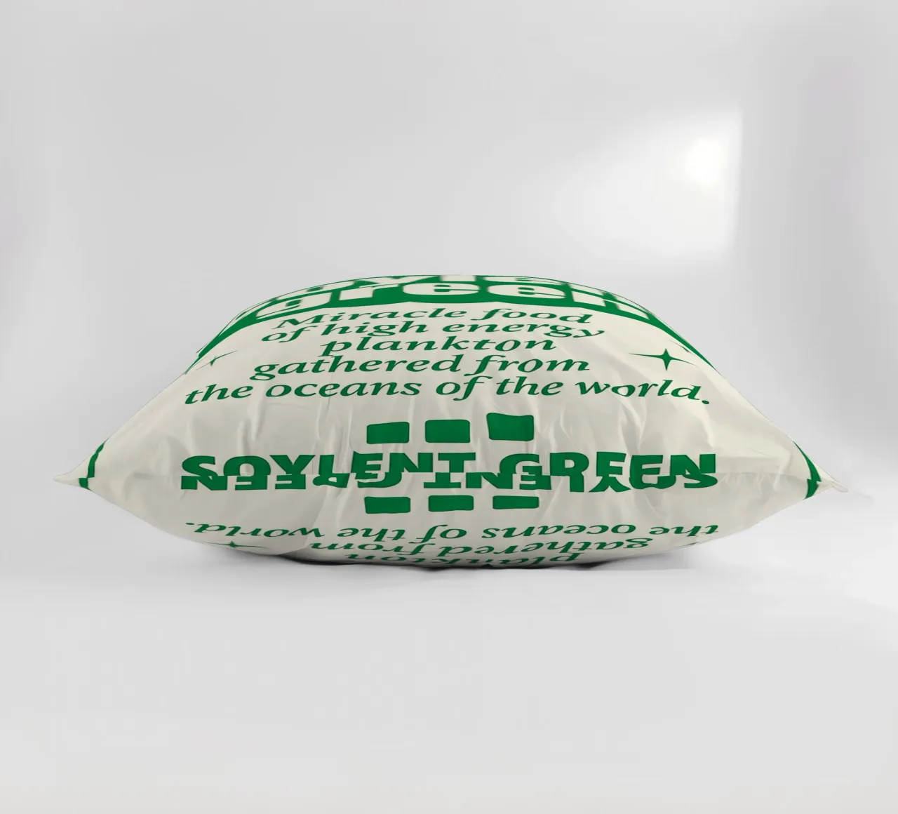 Soylent Green Print cuscino da MoviesArt
