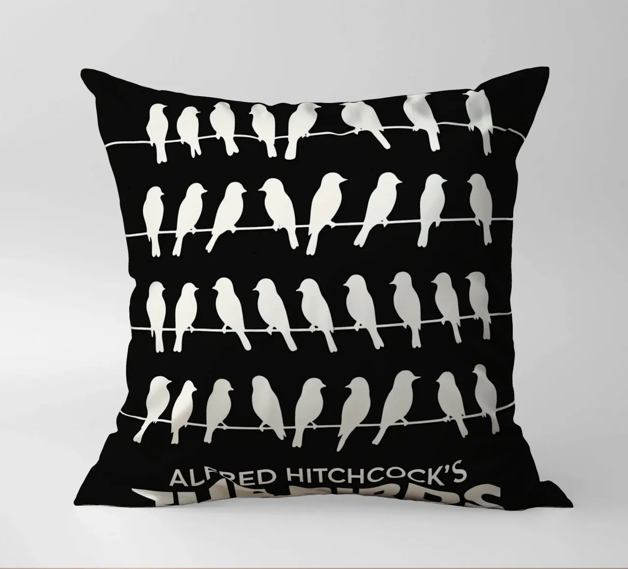 The Birds Print cuscino da MoviesArt
