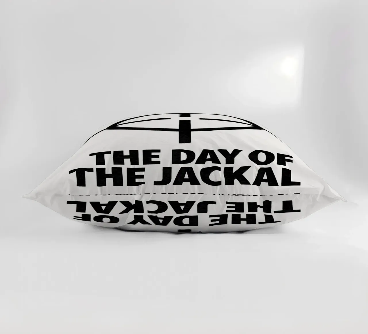 The Day of the Jackal Print cuscino da MoviesArt