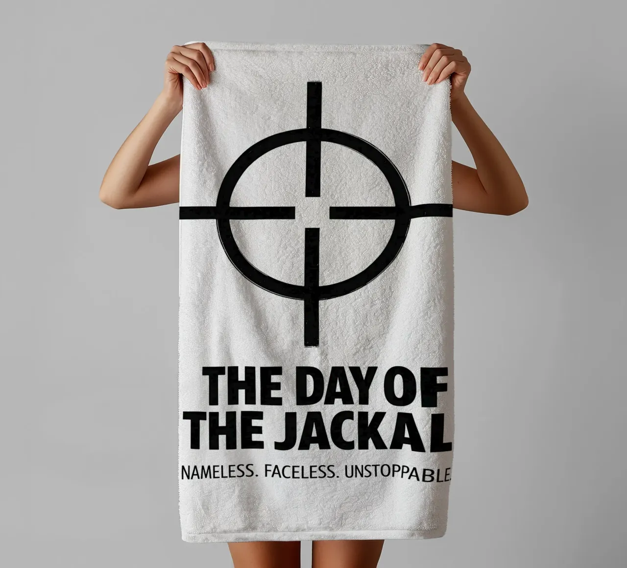 The Day of the Jackal Print asciugamano da bagno da MoviesArt