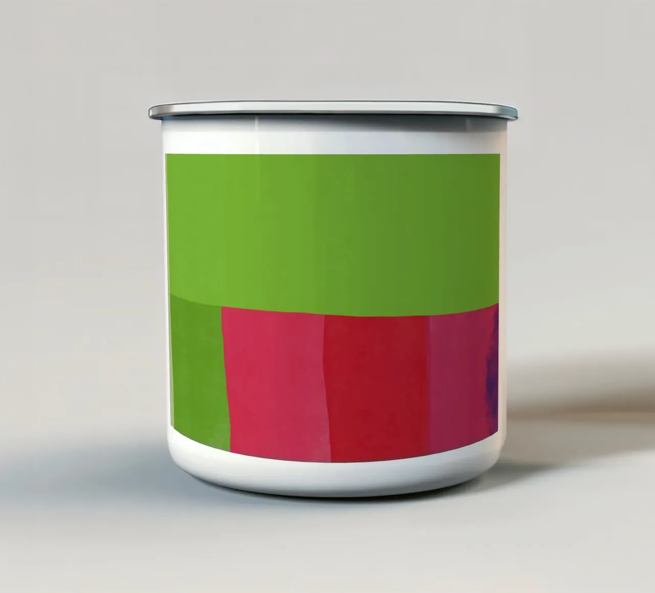 Verde e rosso di colore opposto tazza in smalto da Little Dean