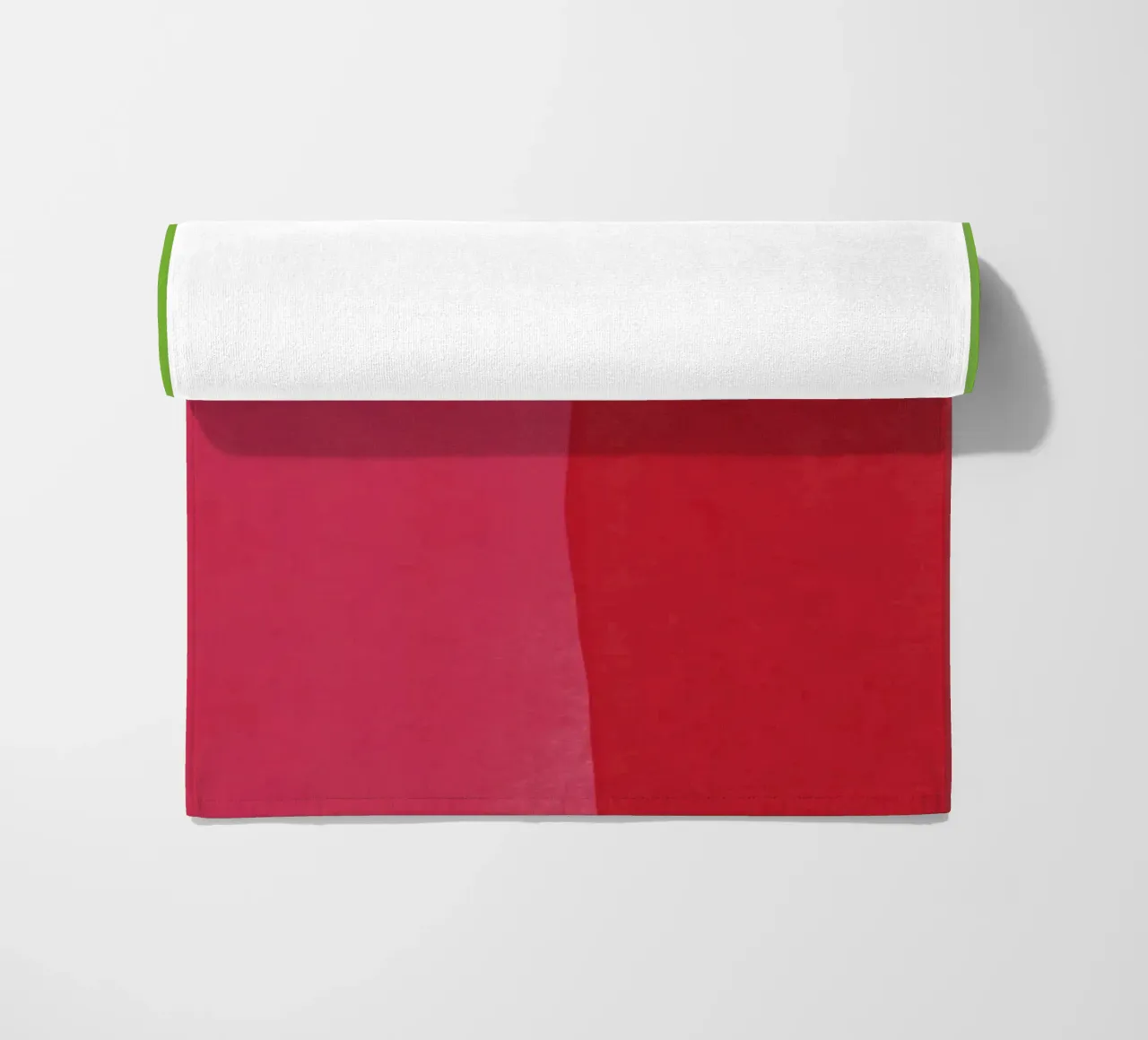 Verde e rosso di colore opposto telo mare da Little Dean