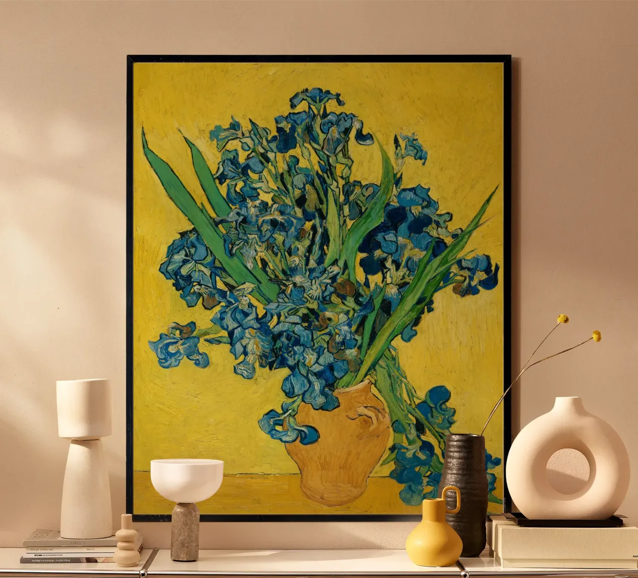 "Iris" (1889) di Vincent van Gogh poster con telaio in legno da Venus Art