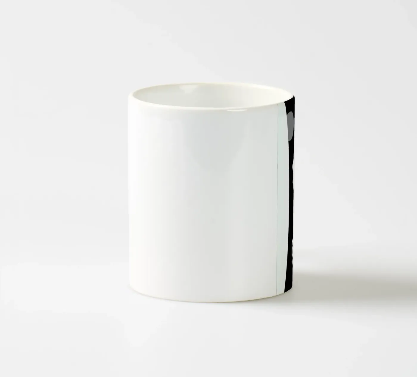 Gravity ceramic mug by Naxart