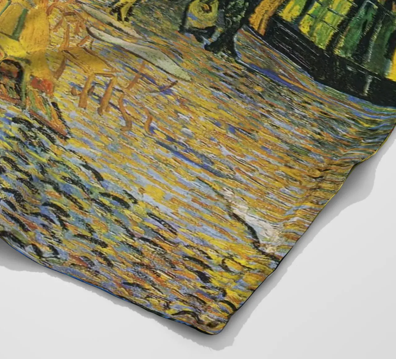 "Terrazza del caffè di notte" (1888) di Vincent van Gogh coperta in pile da Art History