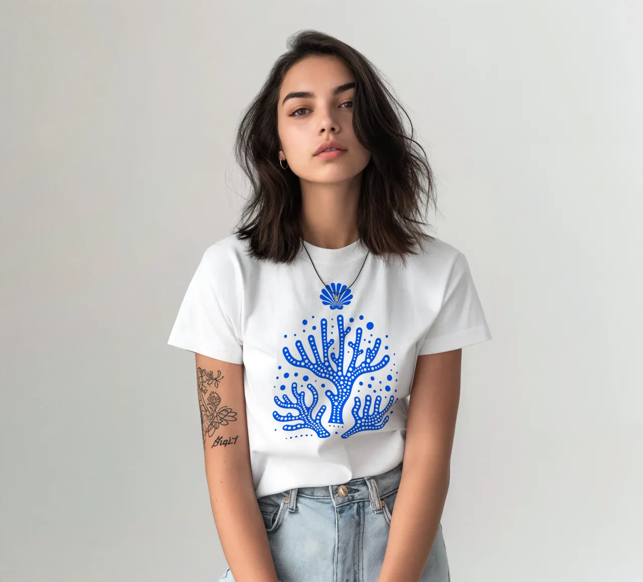 Sogno d'oceano blu cobalto t-shirt da SilverPegasus