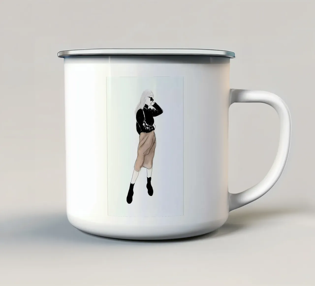 Fashion Sketch tazza in smalto da XOXO Arte