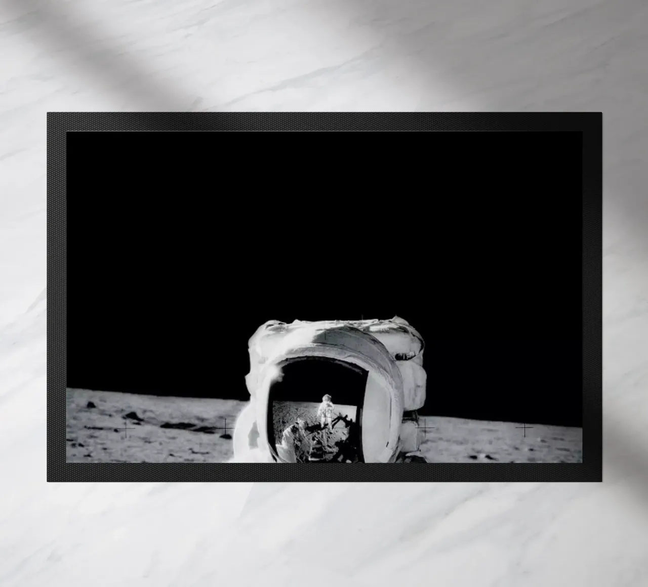 Reflection on the Moon zerbino da Vintage by JUNIQE