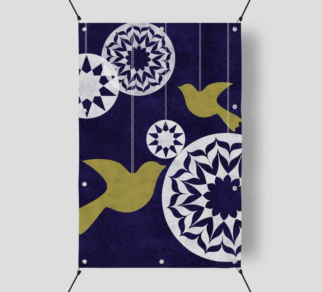 Flying Baubles telo in pvc da Catherine Aguilar