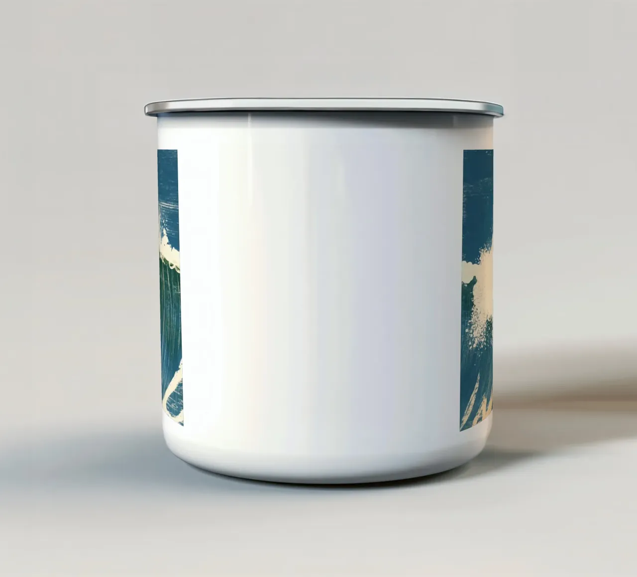 Surfista tazza in smalto da Curious Canvas