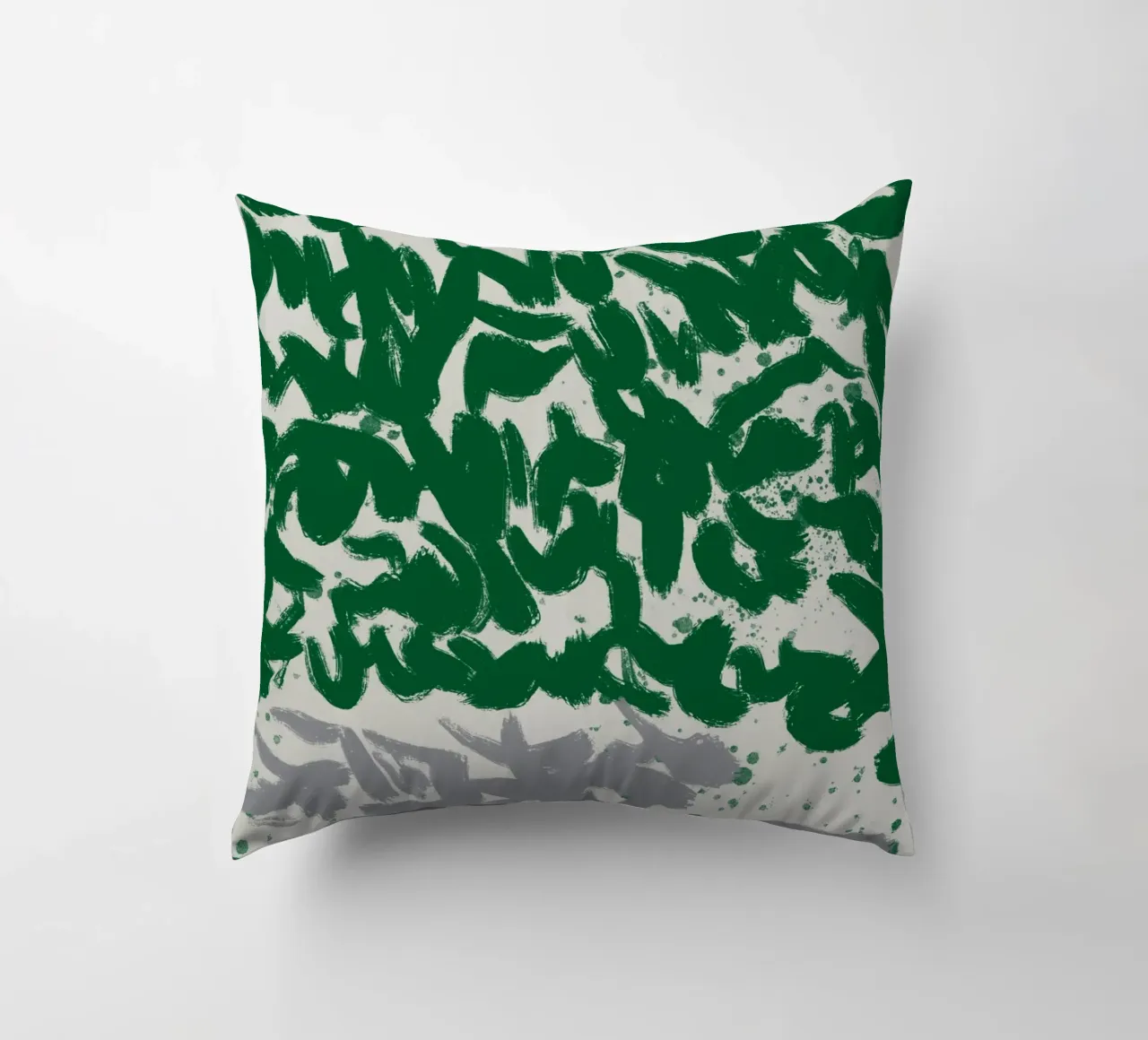 Espressive pennellate astratte in verde cuscino da Little Dean