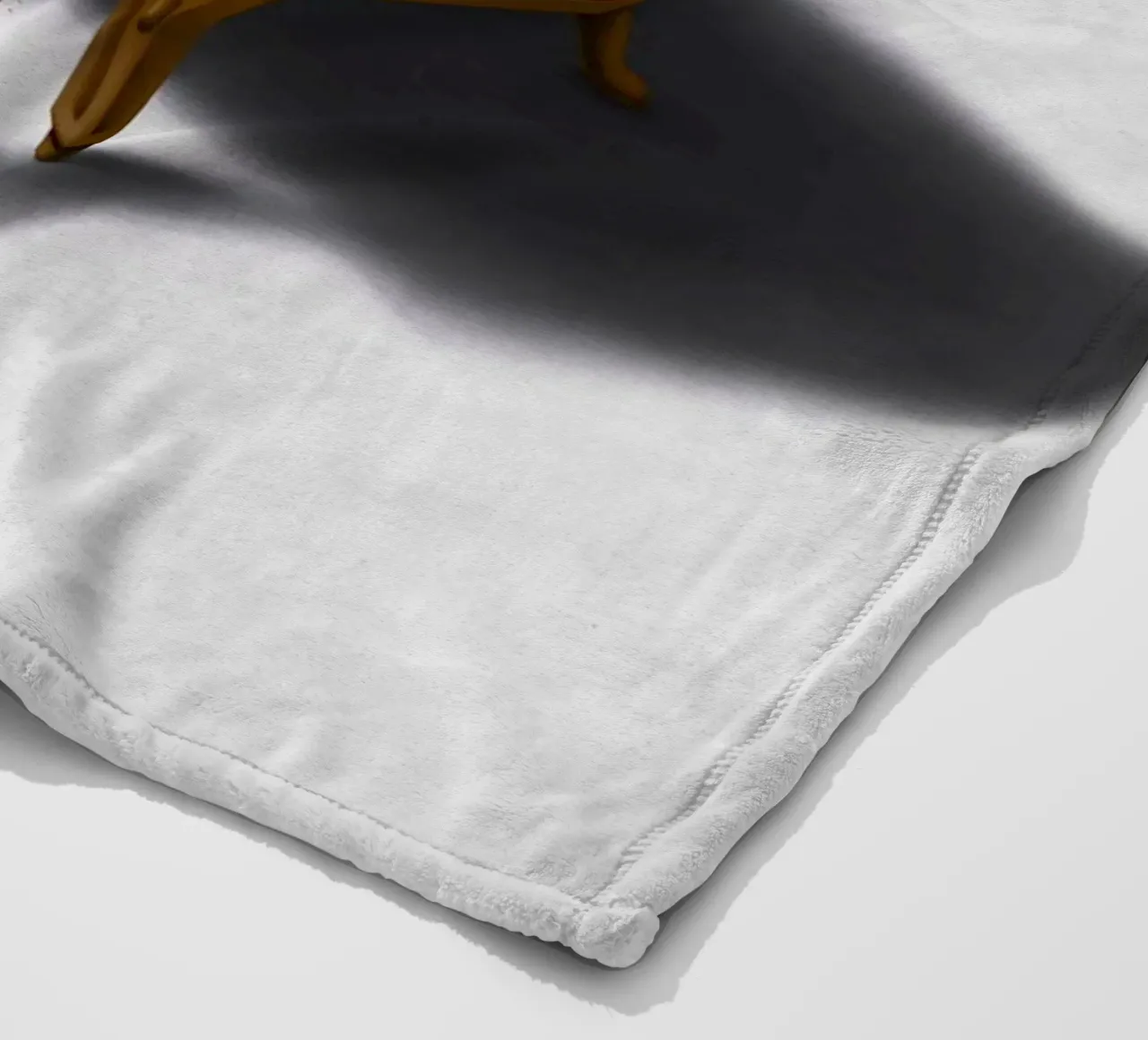 Fly in My Soup (Titled) coperta in pile da Rob Art | Illustration