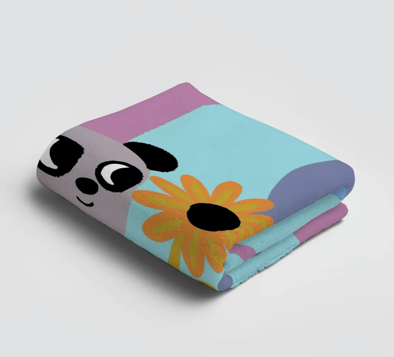Pandas und Elefanten Handtuch von TRENDY POSTER SHOP