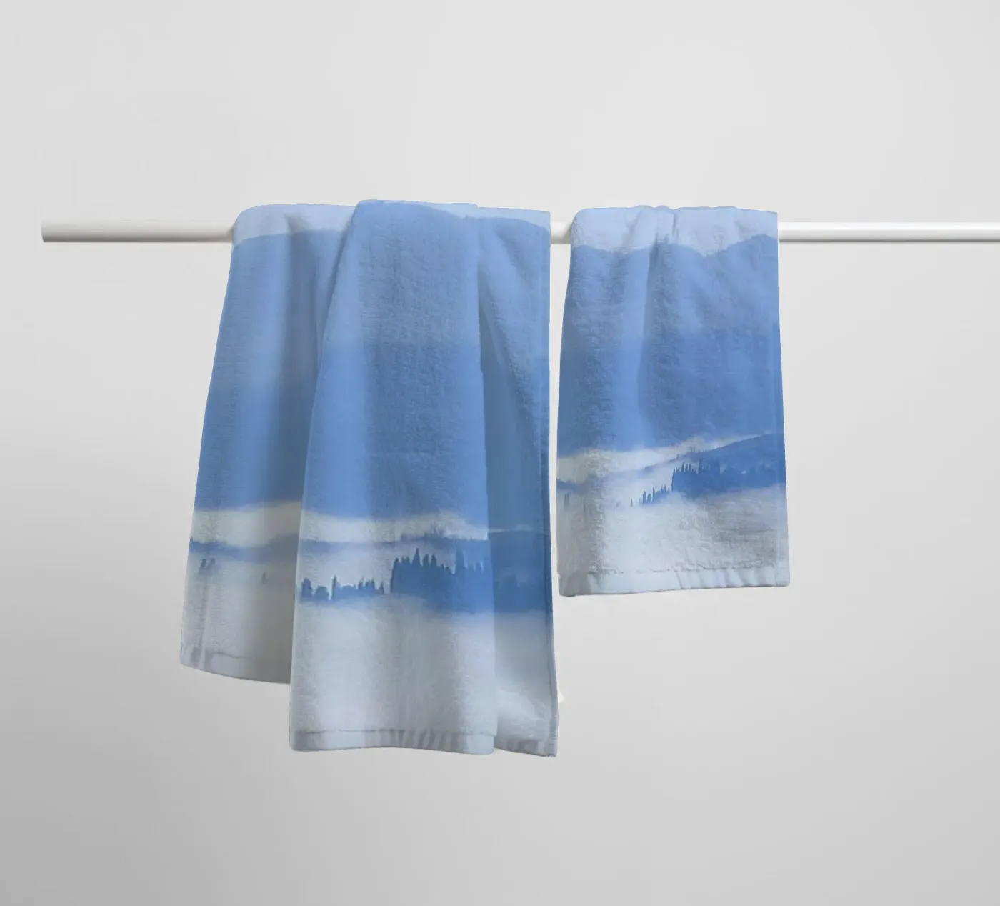 Höhenwolken Handtuch von Bleu