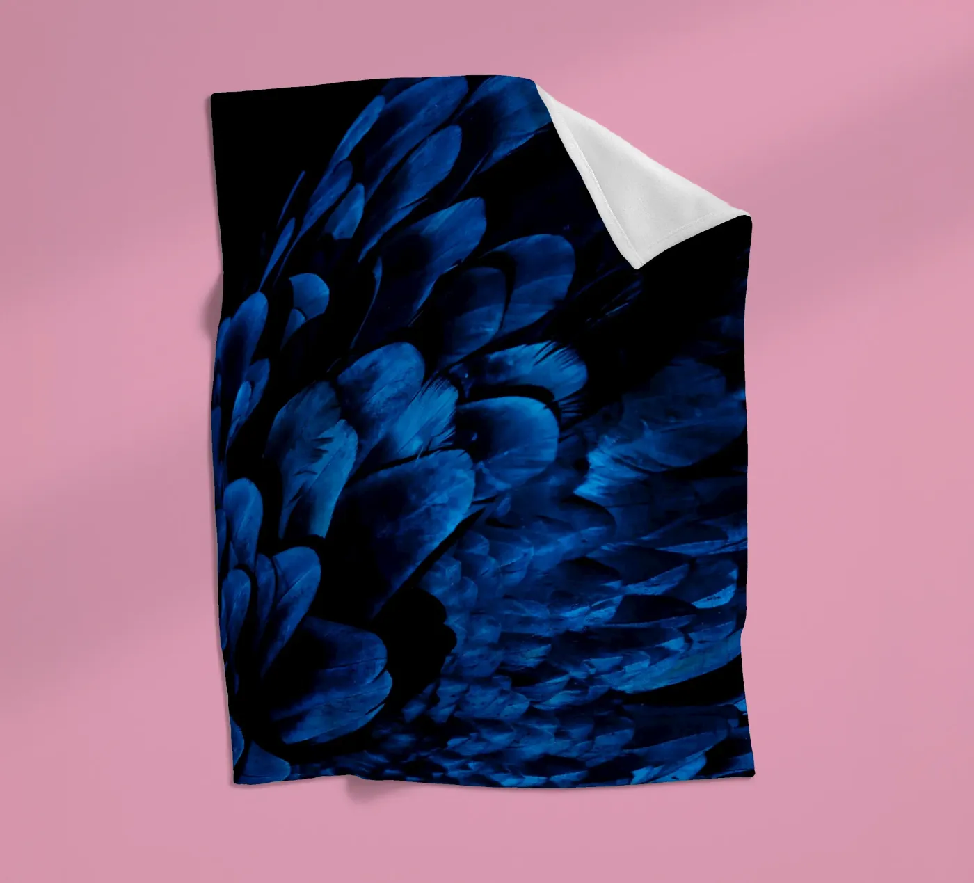 pattern shine fleece blanket by Bleu