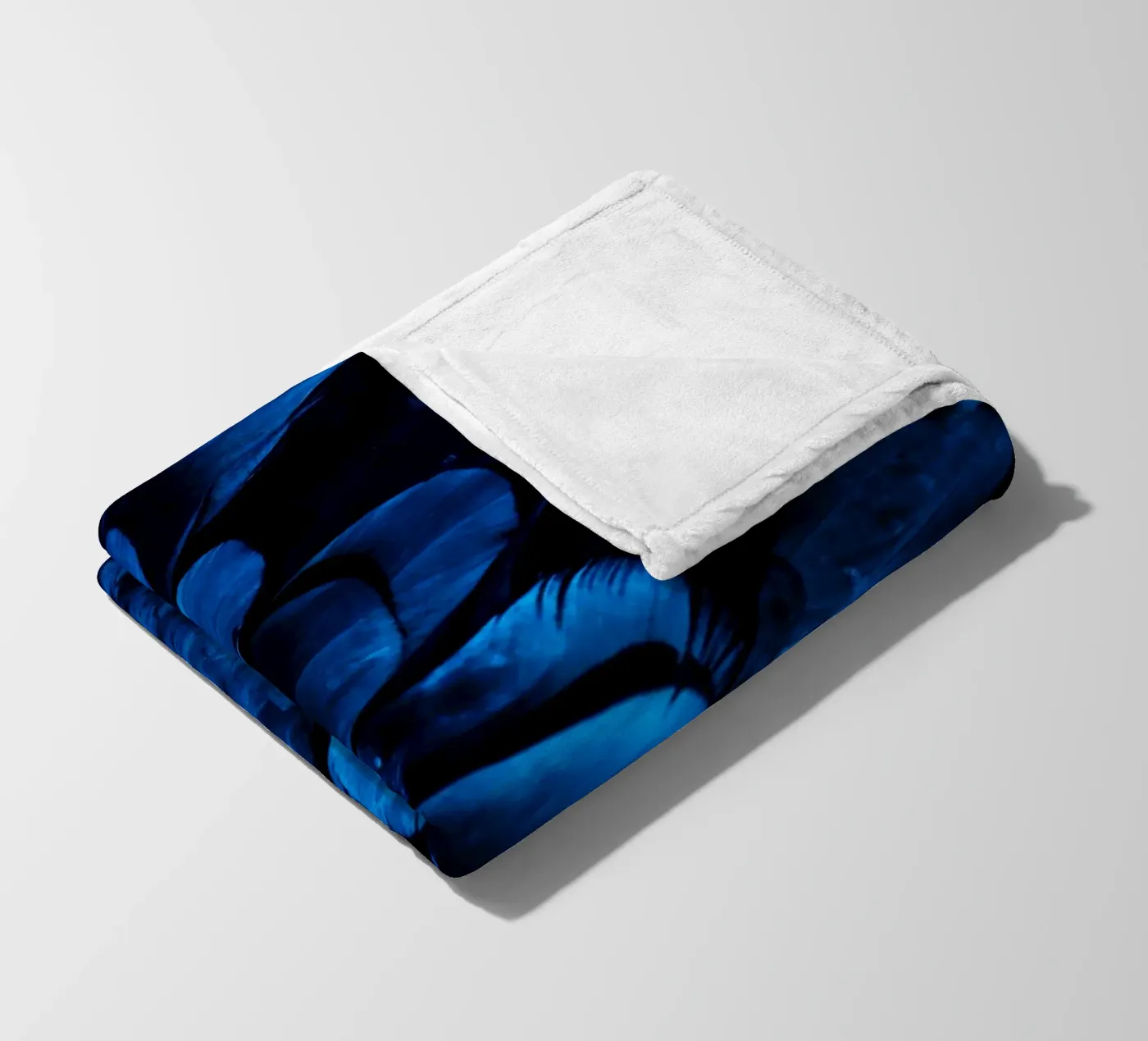 pattern shine fleece blanket by Bleu