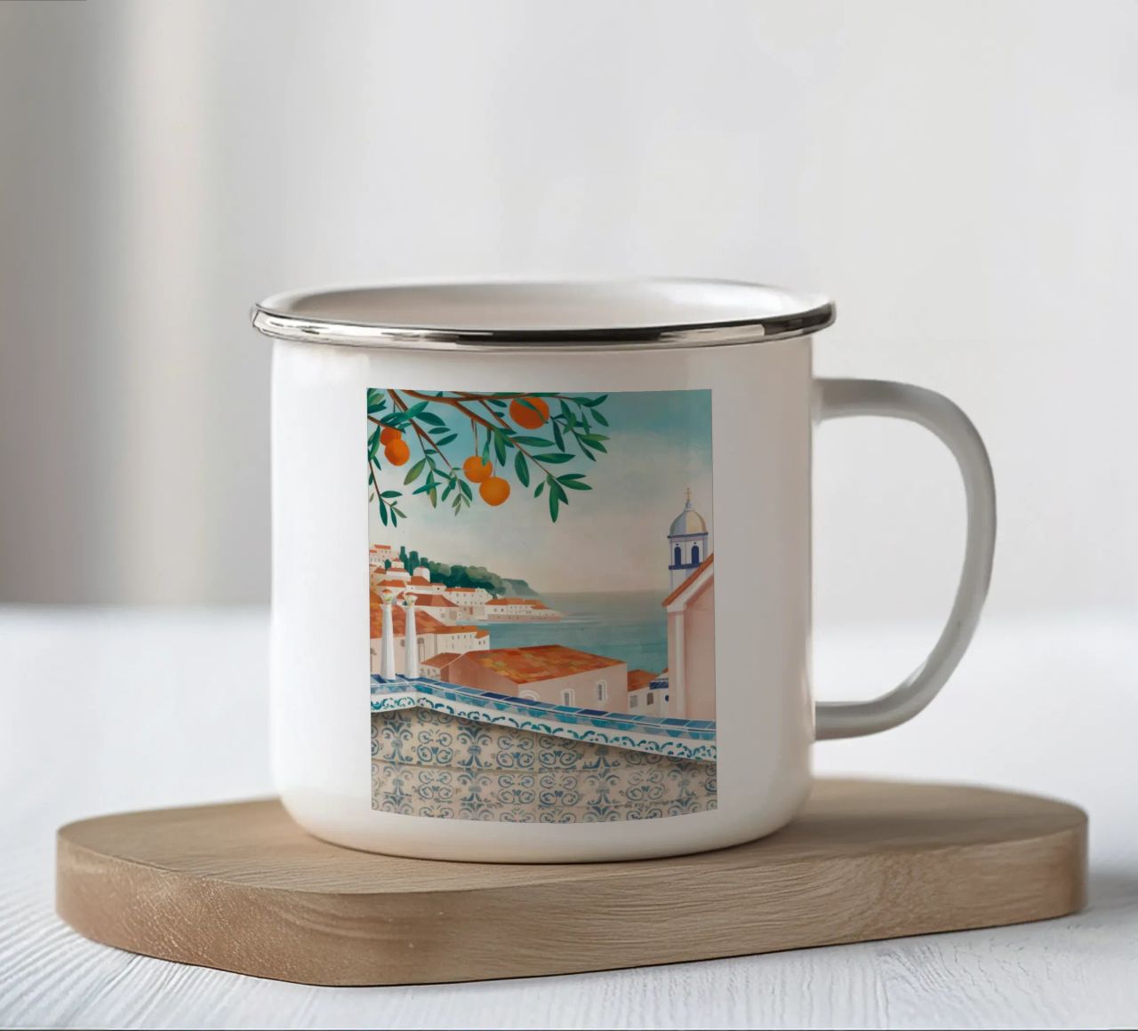 Vue de la baie d'Azure mug en émail de Pake Nebula