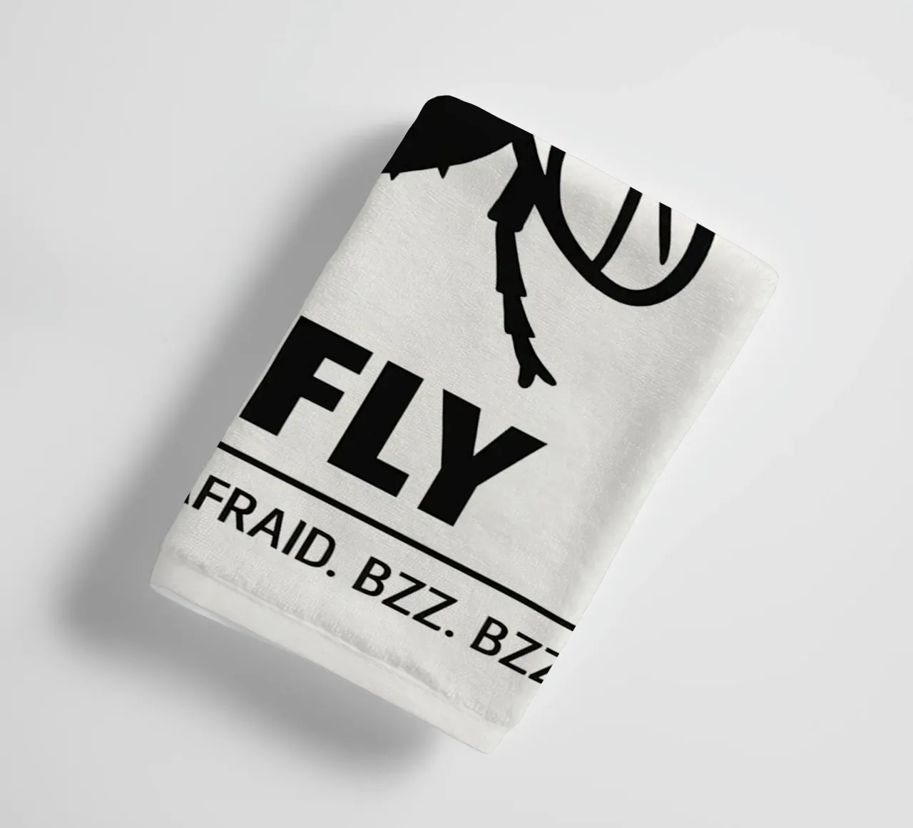 The Fly Print towel by MoviesArt