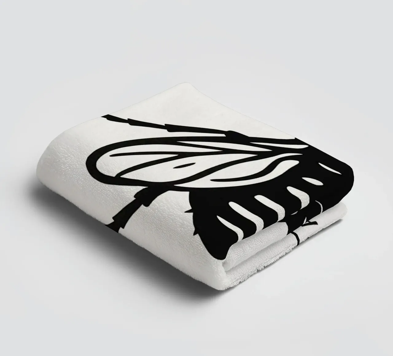 The Fly Print towel by MoviesArt