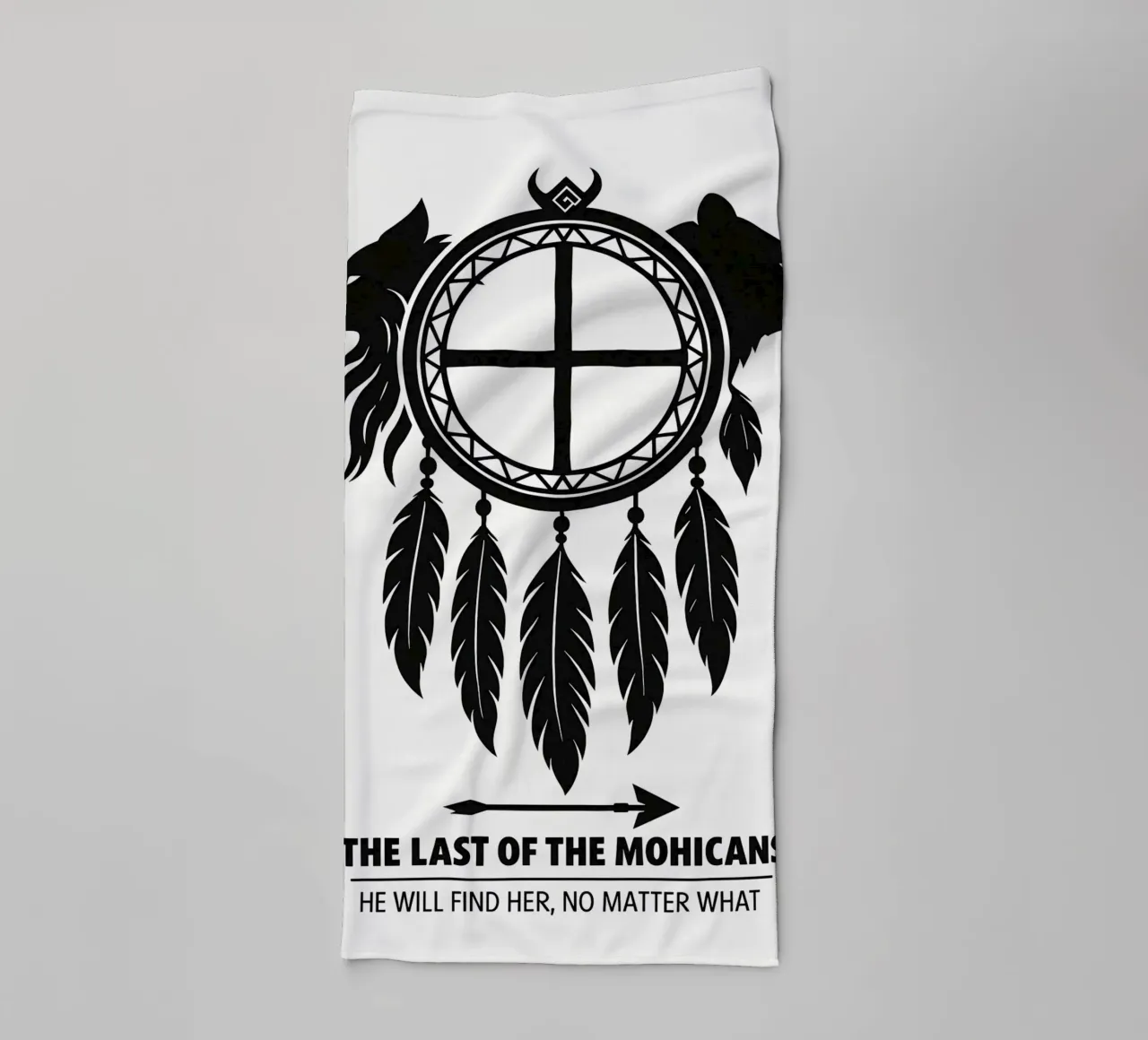 The Last Of The Mohicans Print asciugamano da bagno da MoviesArt