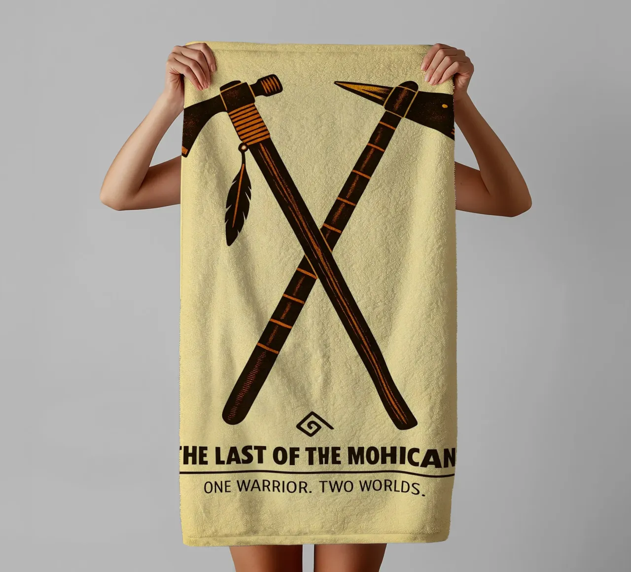 The Last Of The Mohicans Print asciugamano da bagno da MoviesArt