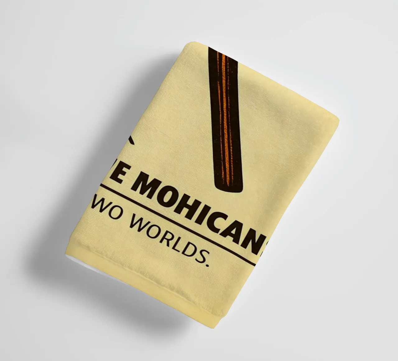 The Last Of The Mohicans Print asciugamano da bagno da MoviesArt