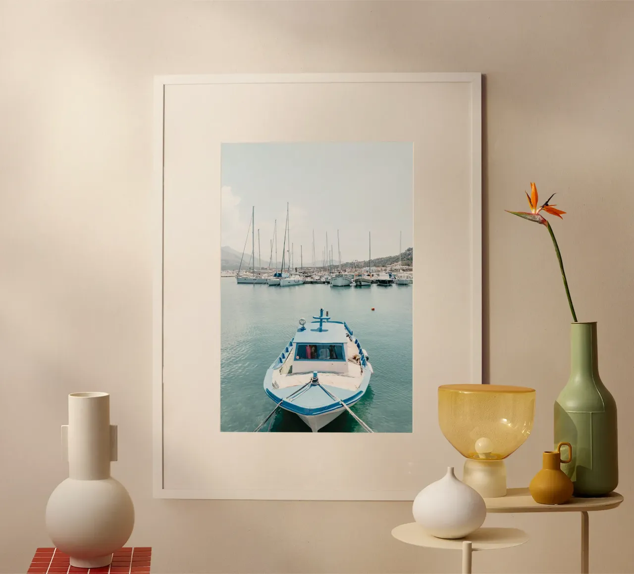 Boat in a port in Sicily poster con telaio in plastica da photolovers