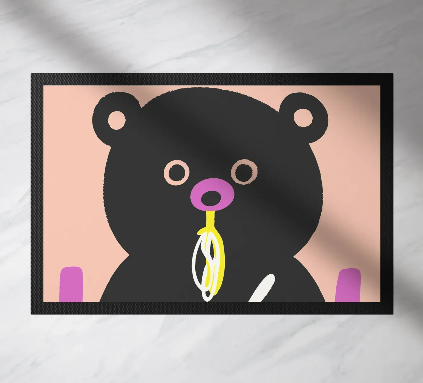 Bear Eats Noodles paillasson de TRENDY POSTER SHOP