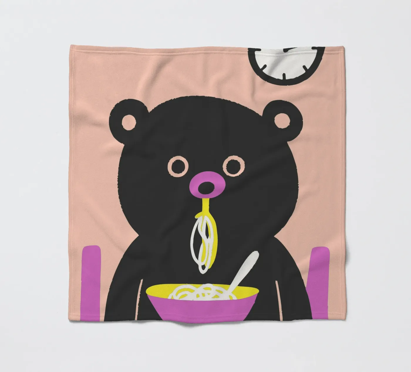 Bear Eats Noodles fleecedeken van TRENDY POSTER SHOP