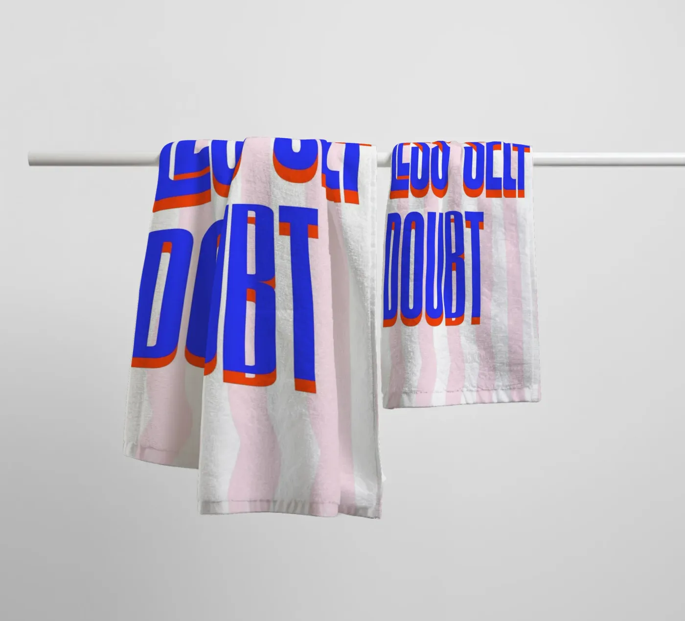 Less Self Doubt Handtuch von fraeuleinvonfuchs