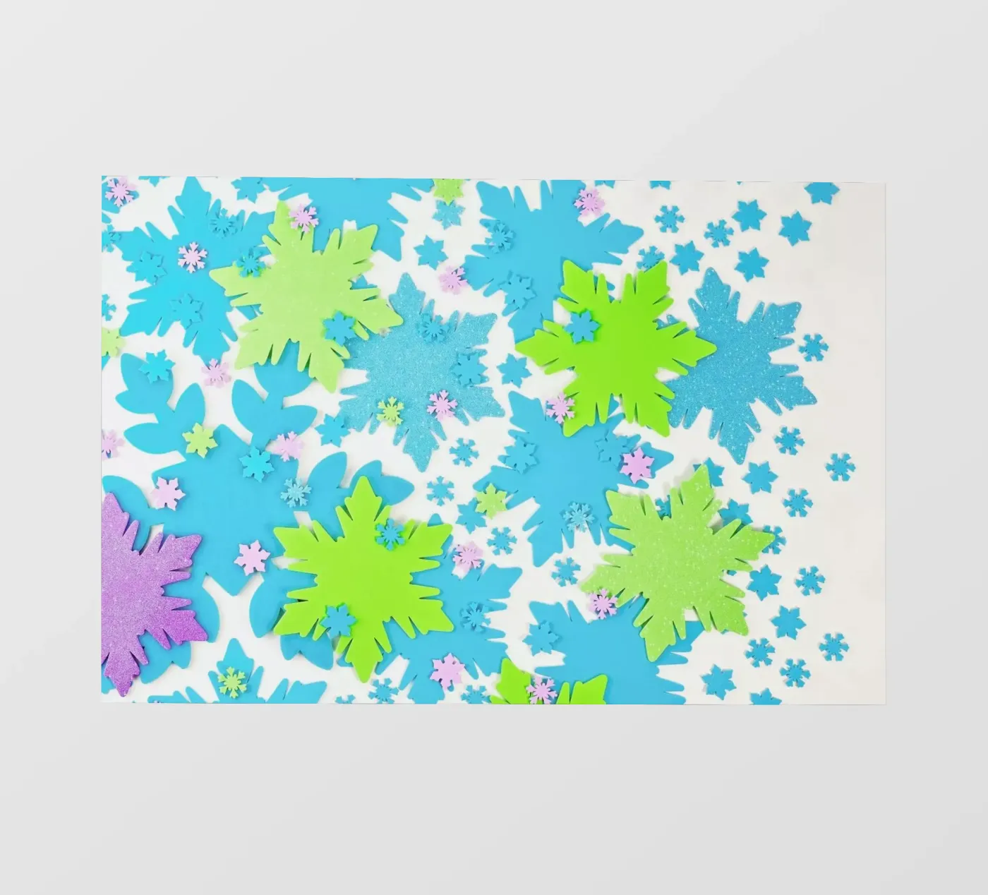 Snowflakes pellicola backlit da Juj Winn