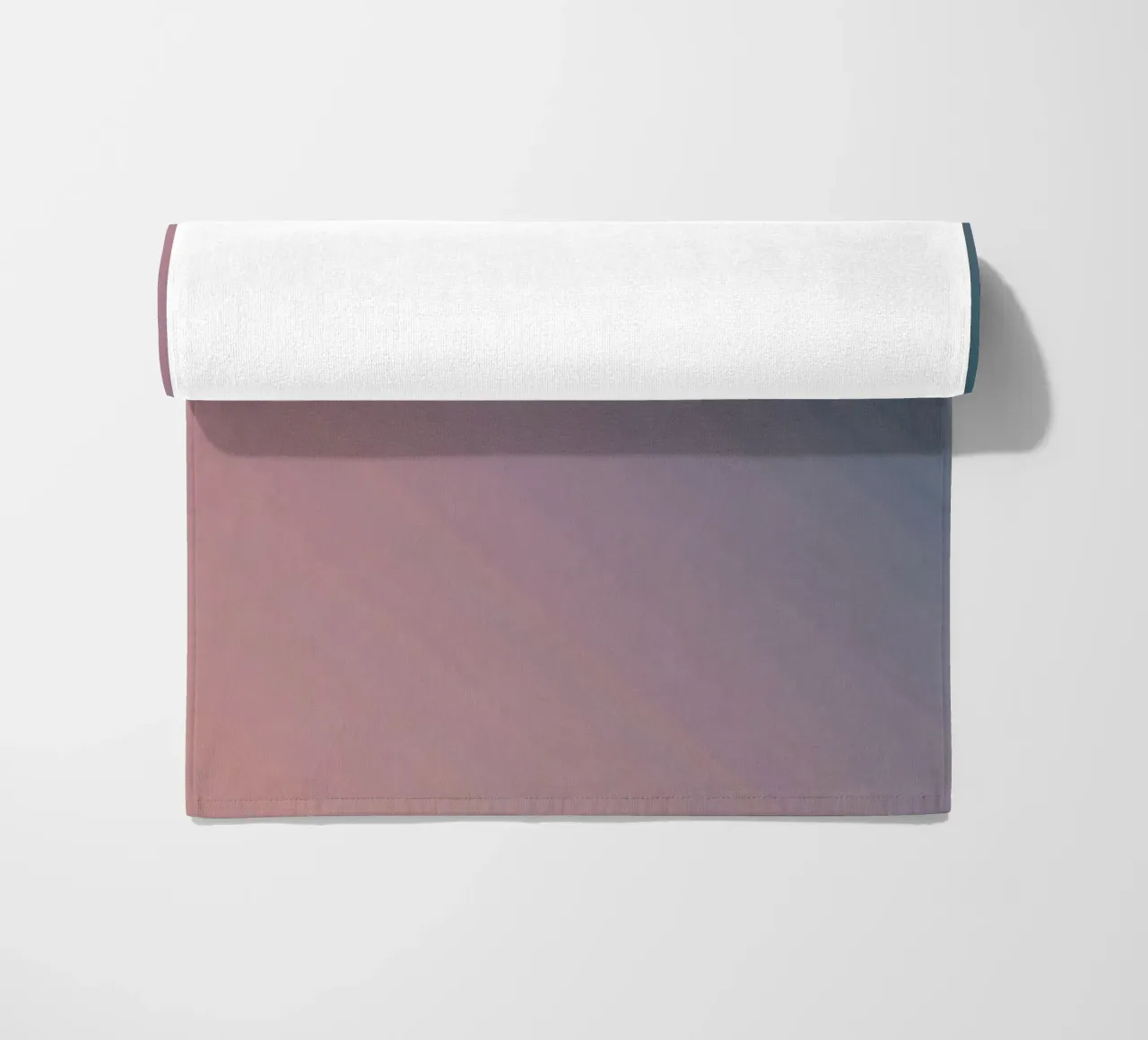 Sfumature di colore che vanno dal caldo pesca al freddo verde acqua. telo mare da DesignDoodle